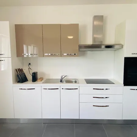 Maja Apartment